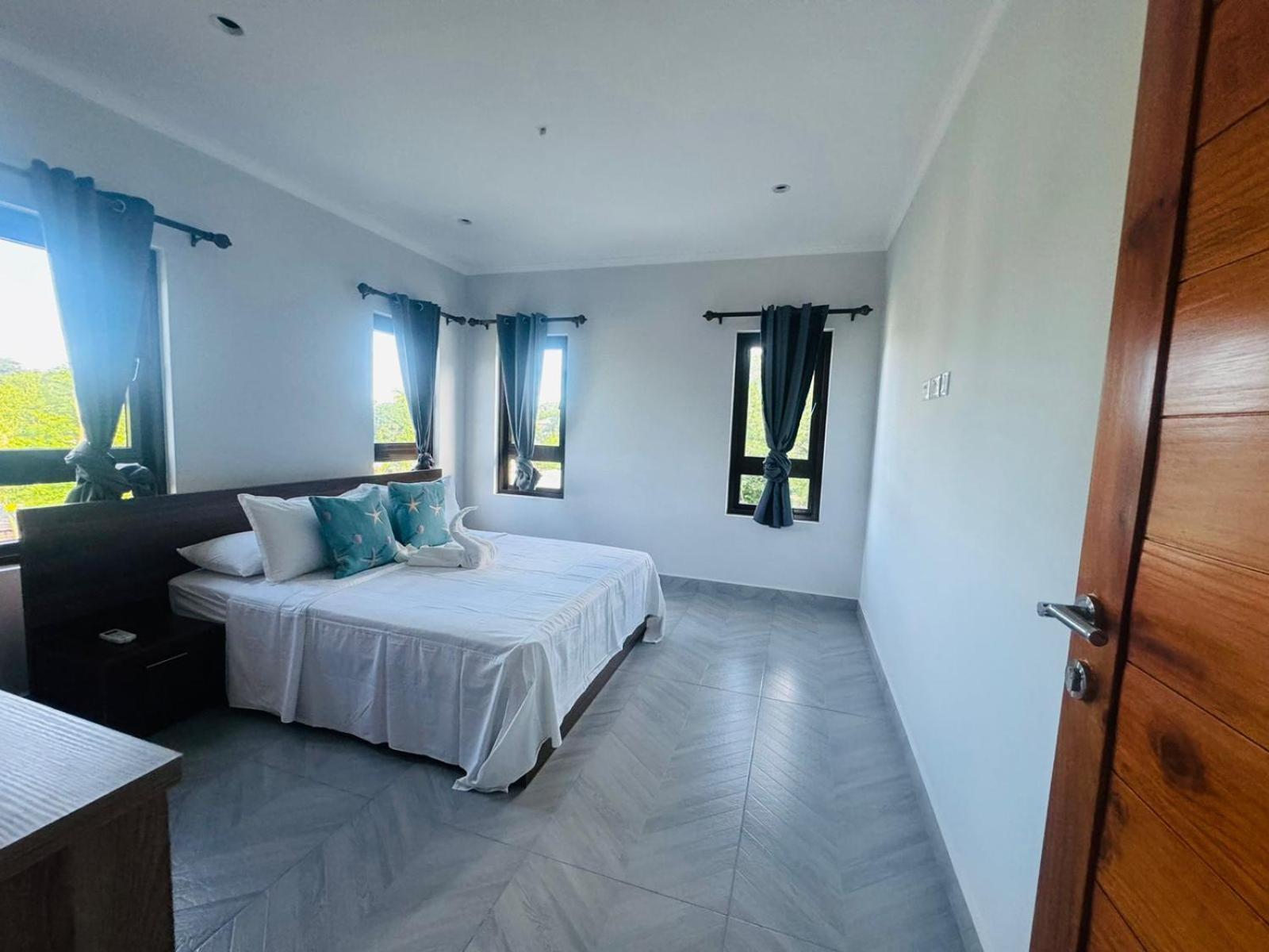 Green Palm Self Catering Анс-о-Пен Экстерьер фото